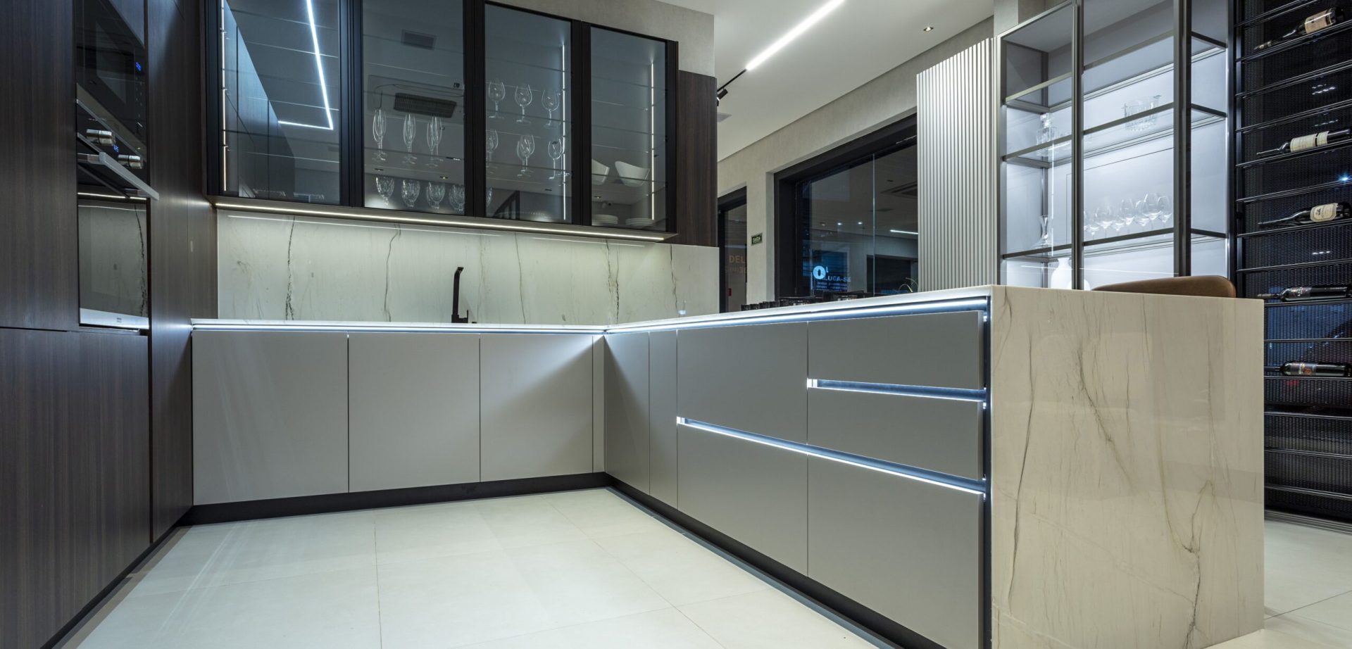 Showroom vezzano planejados armário planejado de alto padrão para cozinha