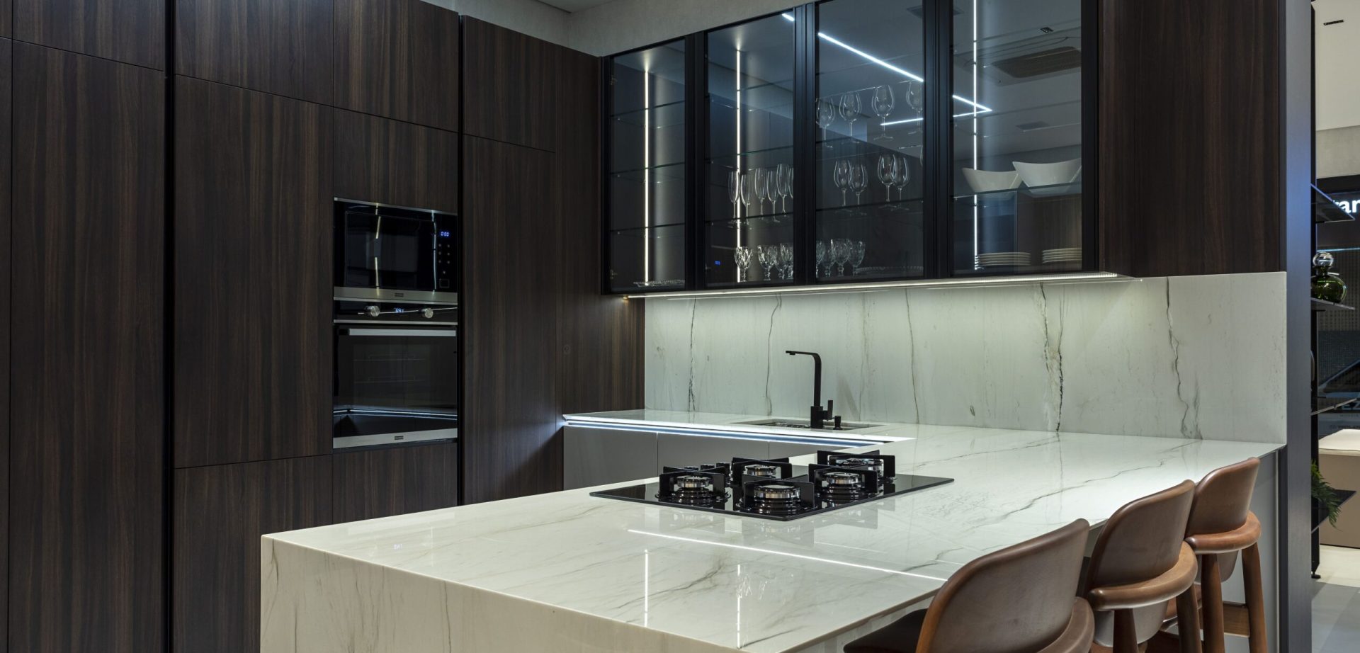 Showroom vezzano planejados armário planejado de alto padrão para cozinha